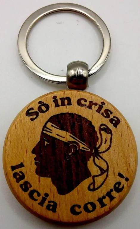 Porte-clés corse So in crisa lascia corre tête de maure